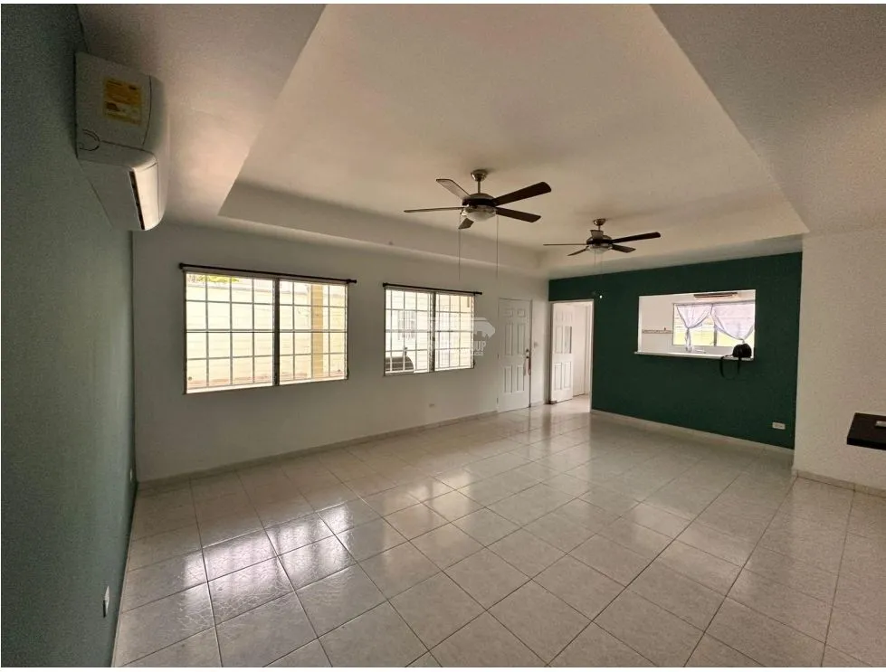 SAN ANTONIO / ALTOS DE LAS PRADERAS / 300M / 4 BEDROOMS / 3 BATHROOMS