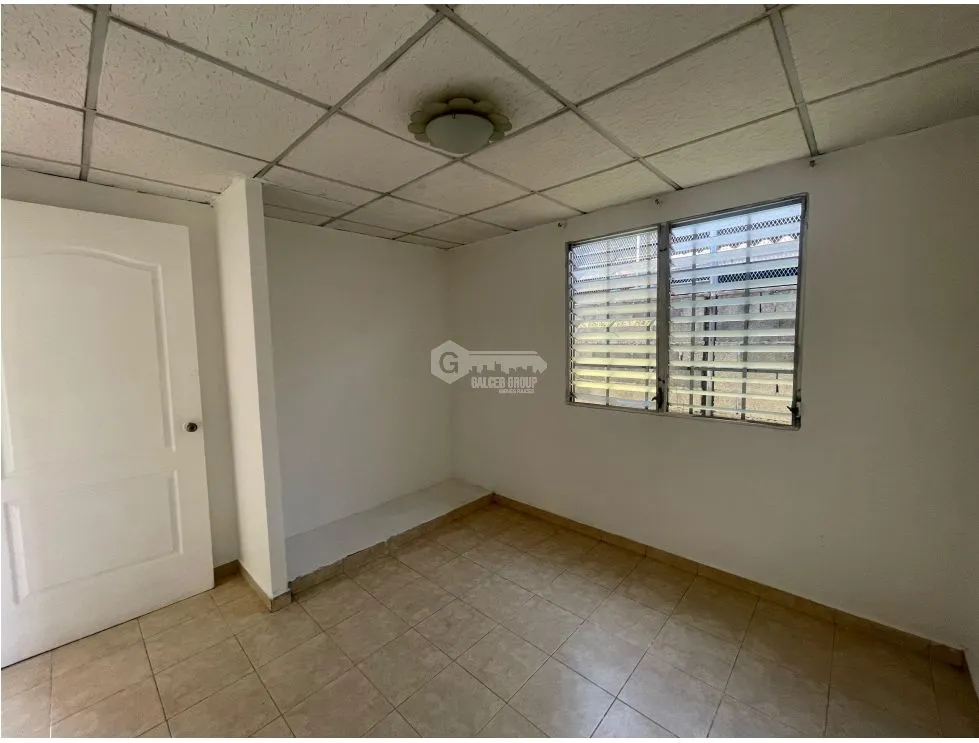 SE VEN CASA EN ARRAIJAN  LA CONSTANCIA 300 M2 AMPLIO PATIO