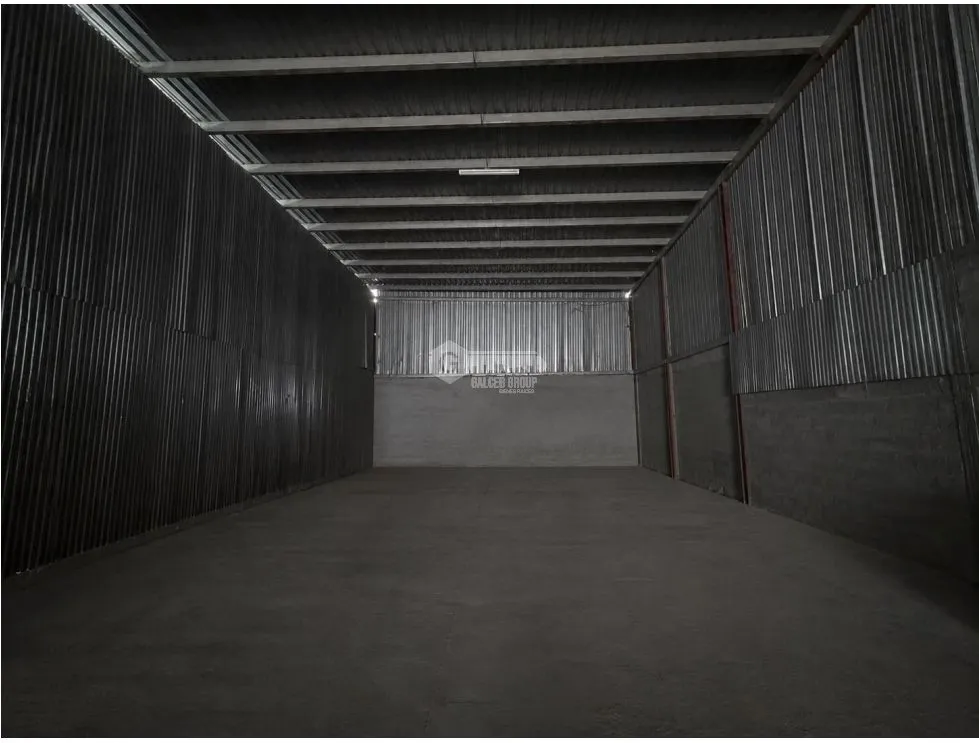 LAS MAÑANITAS / PARQUE INDUSTRIAL / 350M / 1 BAÑO / GALERA COMERCIAL