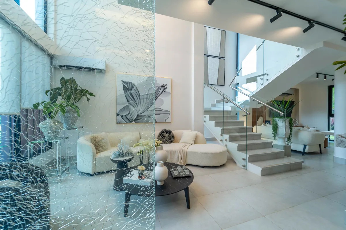 Luxury and Comfort: Exclusive Villas in Riverwalk Green City (277 m²)