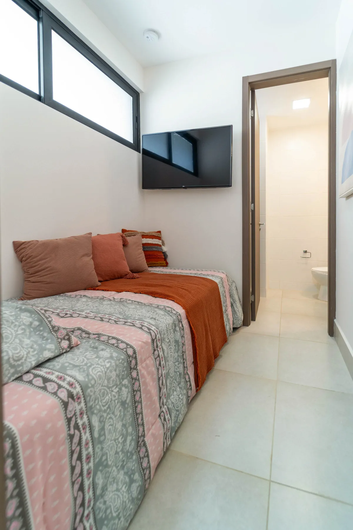 Lujo y Confort en Riverwalk – Green City! Gran Terreno Plano (214 m²)
