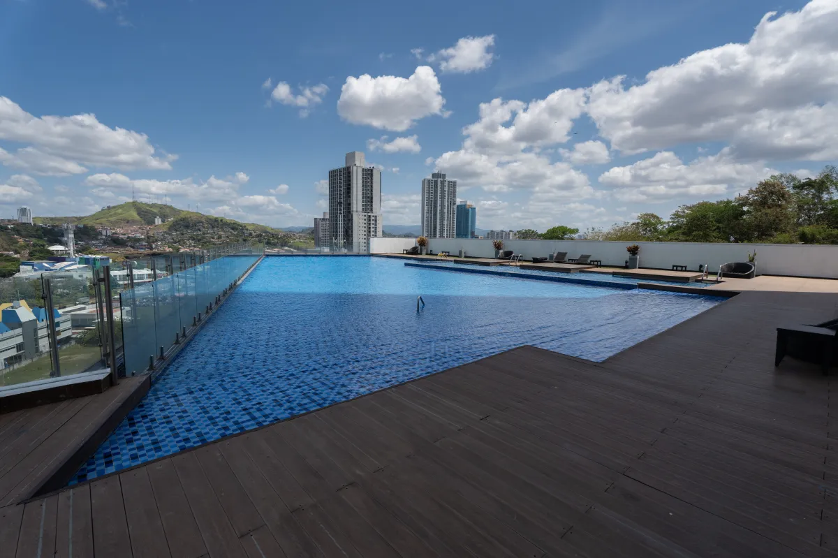 Excellent Opportunity: 3-Bedroom Apartment in Sky Point – Tumba Muerto