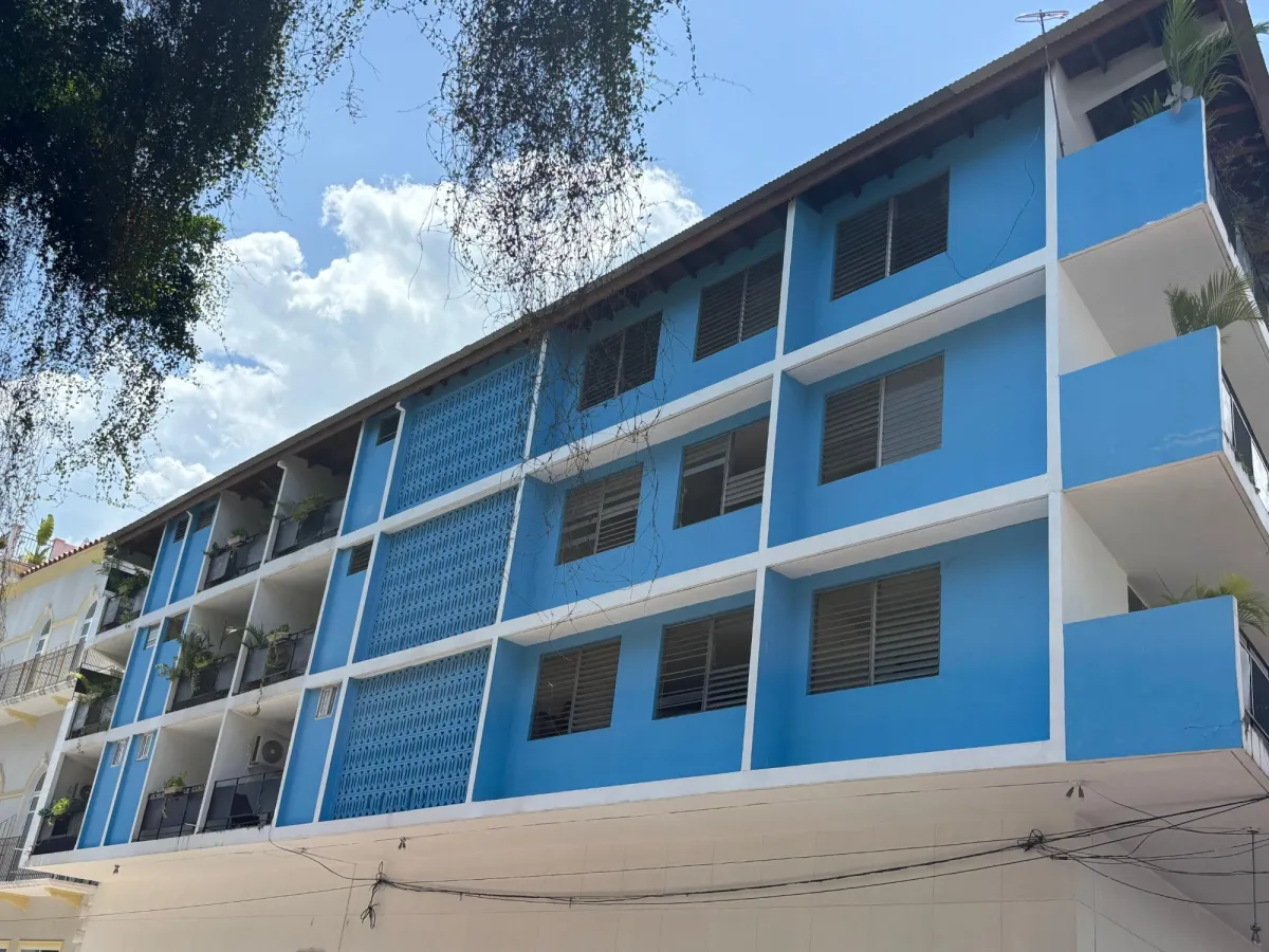 Commercial and residential building in Santa Ana