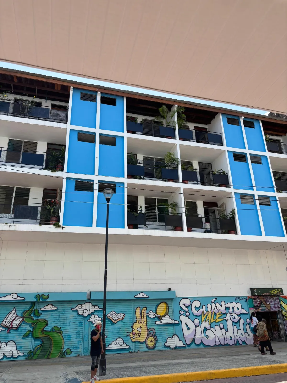 Commercial and residential building in Santa Ana
