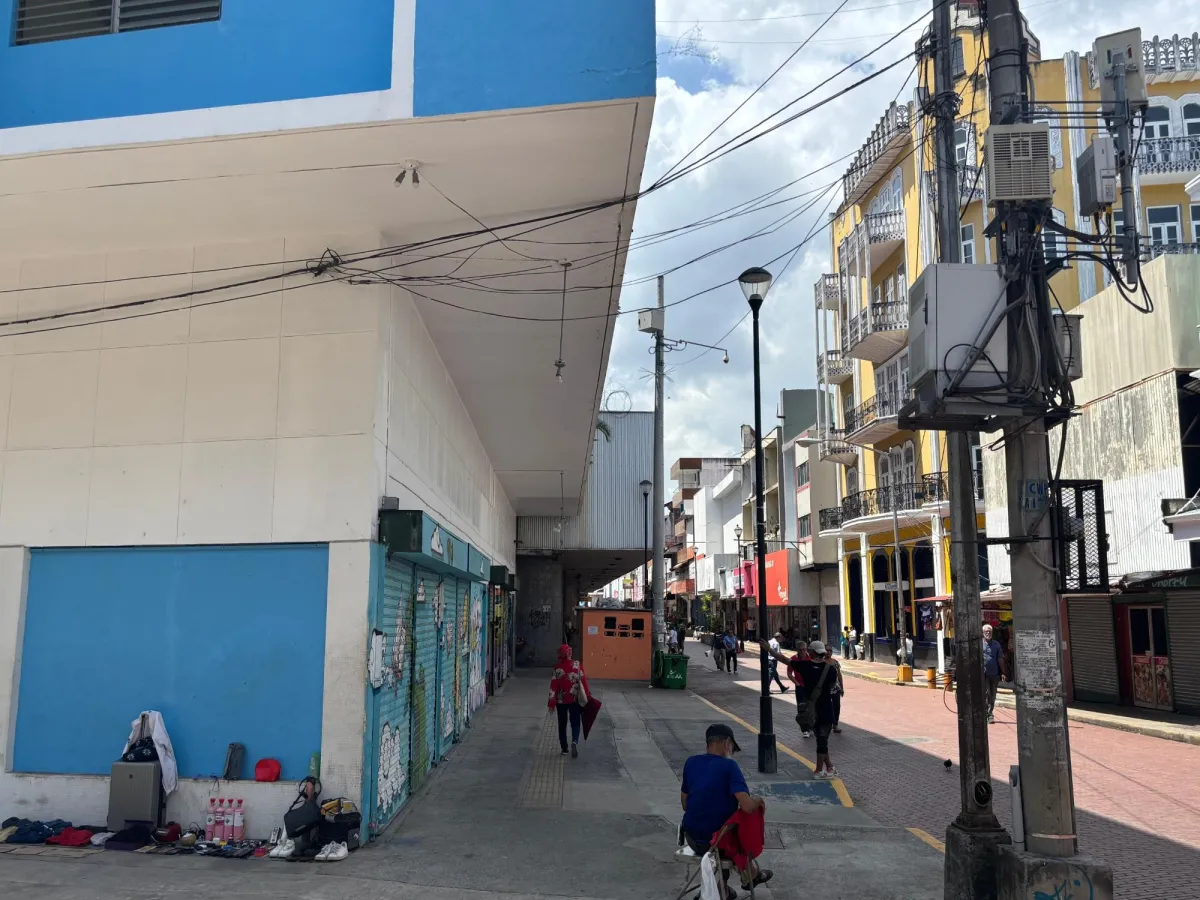 Commercial and residential building in Santa Ana