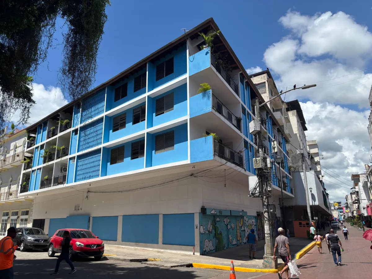 Commercial and residential building in Santa Ana