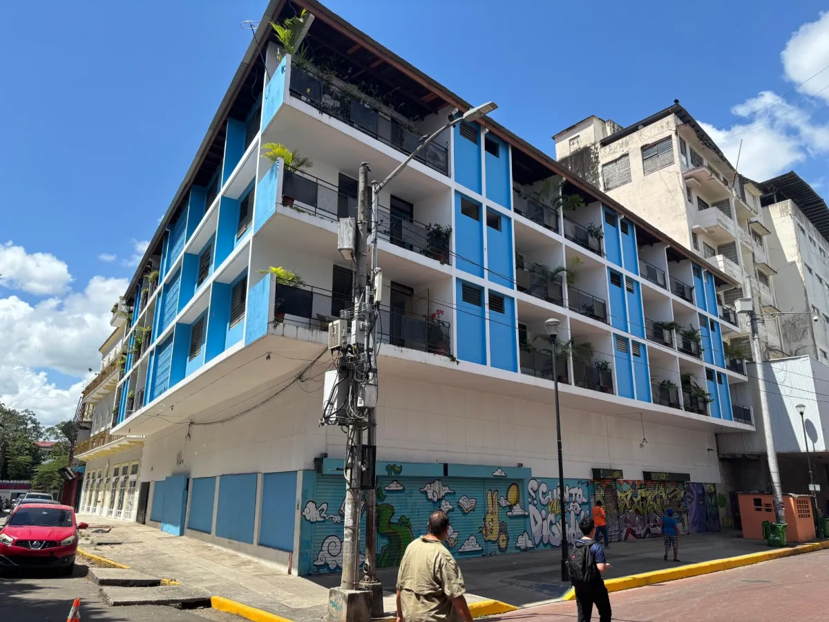 Commercial and residential building in Santa Ana