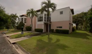 Beachside house in Costa Blanca Golf & Villas