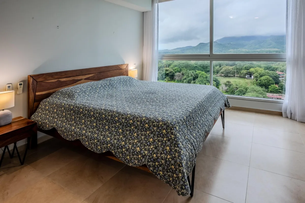 Oceanfront Apartment in PH Royal Palm, N/Gorgona 