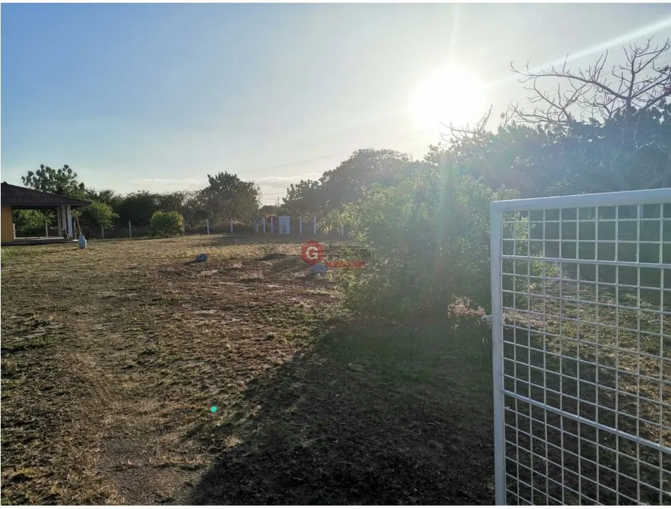 HOUSE FOR SALE IN PUNTA CHAME 1500 M2 CLOSE TO THE BEACH