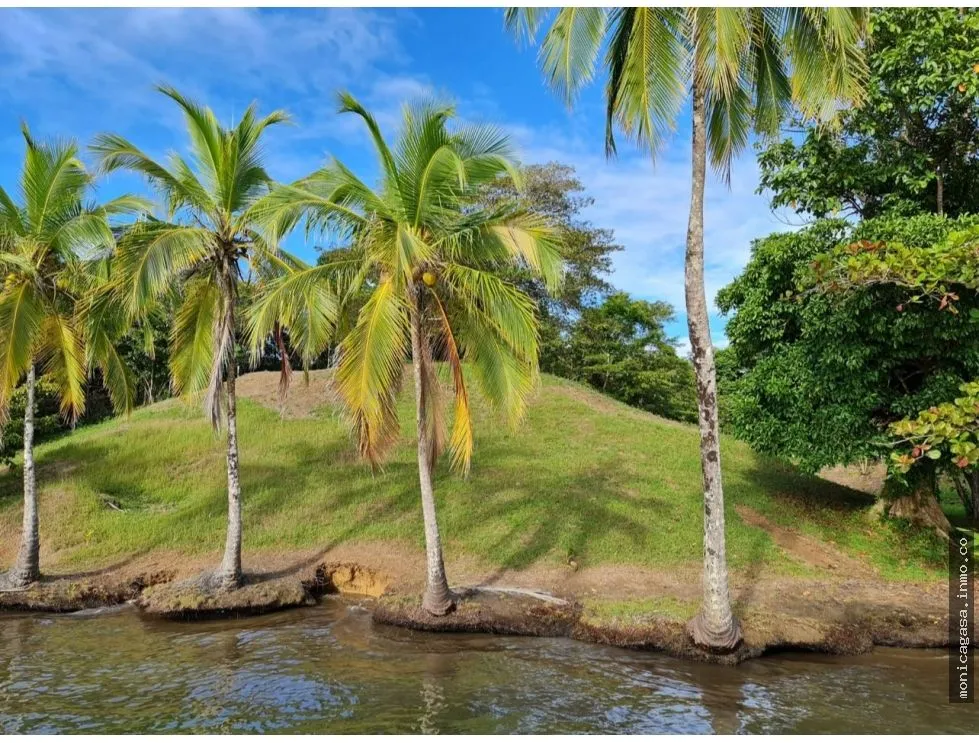 Terrain à bâtir à Bocas del Toro à vendre