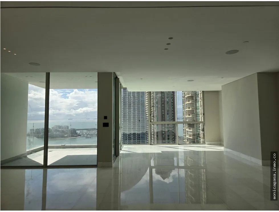 Apartment Rental in Pacific Point Tower 400 - Punta Pacifica