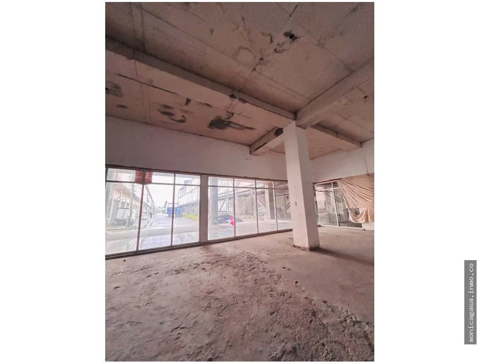 Espace commercial à Zona Libre à vendre