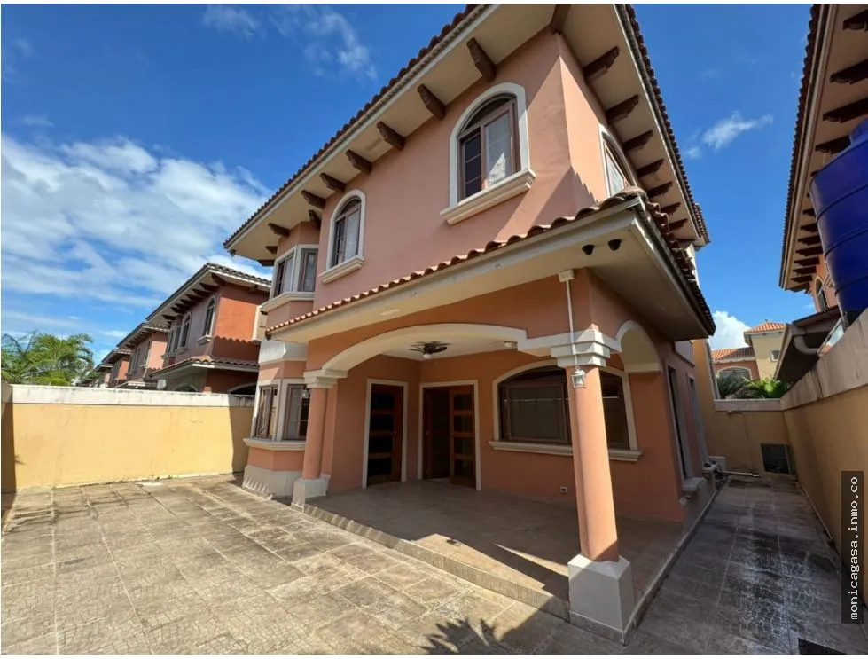 Venta de Casa en PH El Doral – Costa Sur, Ciudad de Panamá