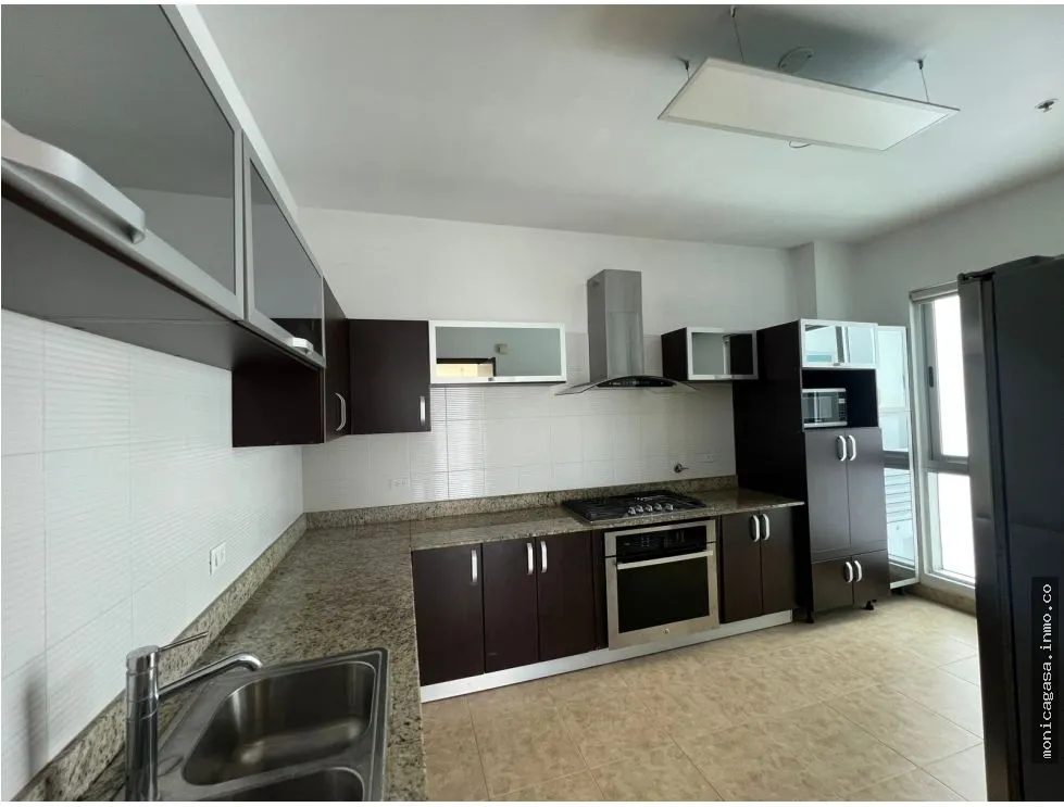 квартира в Costa del Este на продажу