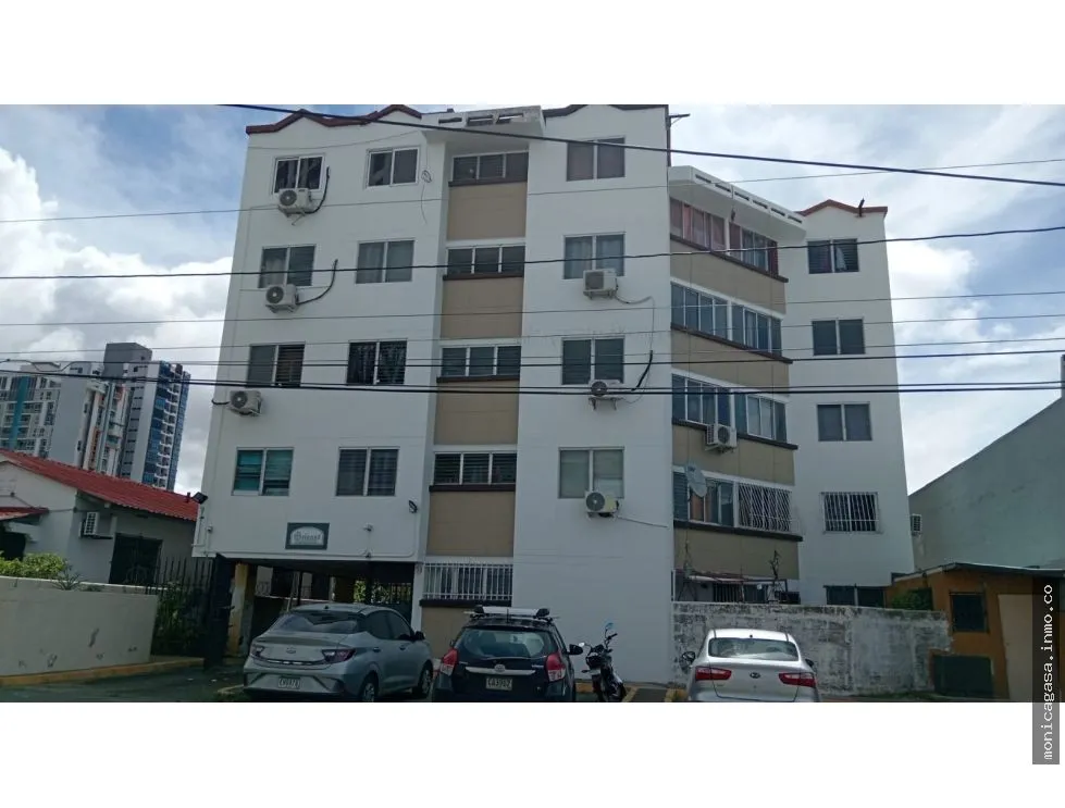 Venta de Apartamento en PH Brisas de Parque Lefevre
