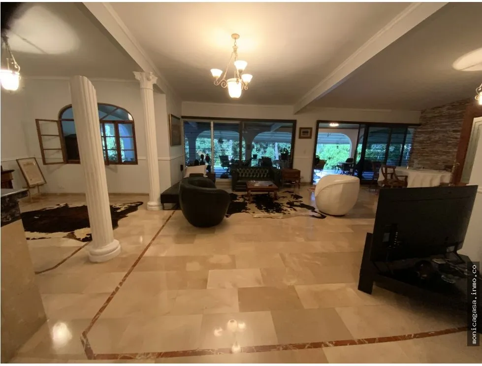Venta de casa en  El Peñón, Las Cumbres