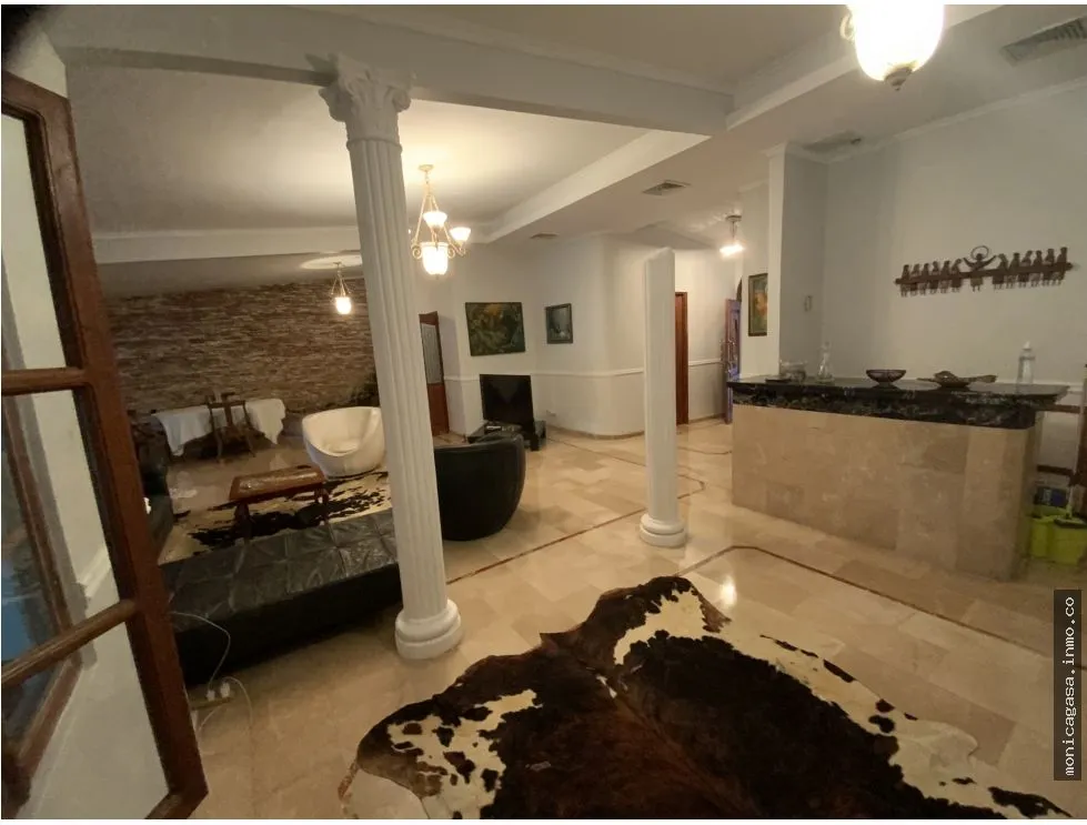 Venta de casa en  El Peñón, Las Cumbres