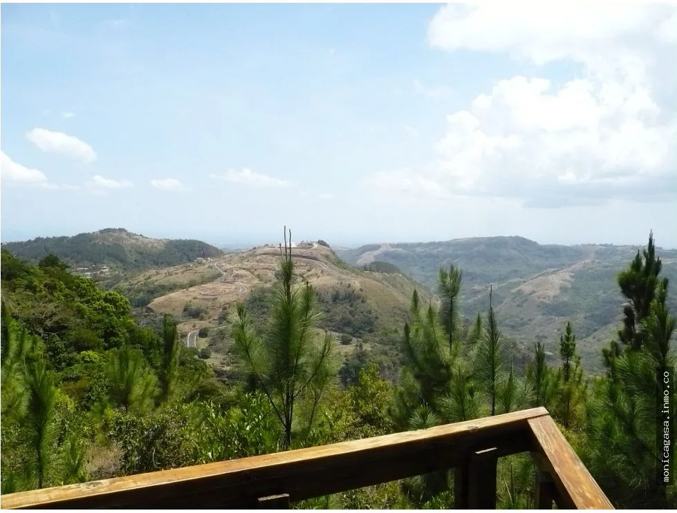Terrain à bâtir à Chame à vendre
