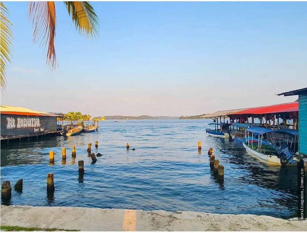 Terrain à bâtir à Bocas del Toro à vendre