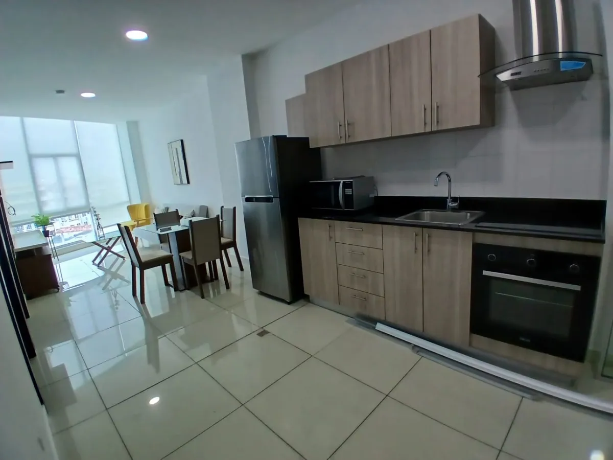 Alquiler de apartamento en Centro del Este, Costa del Este