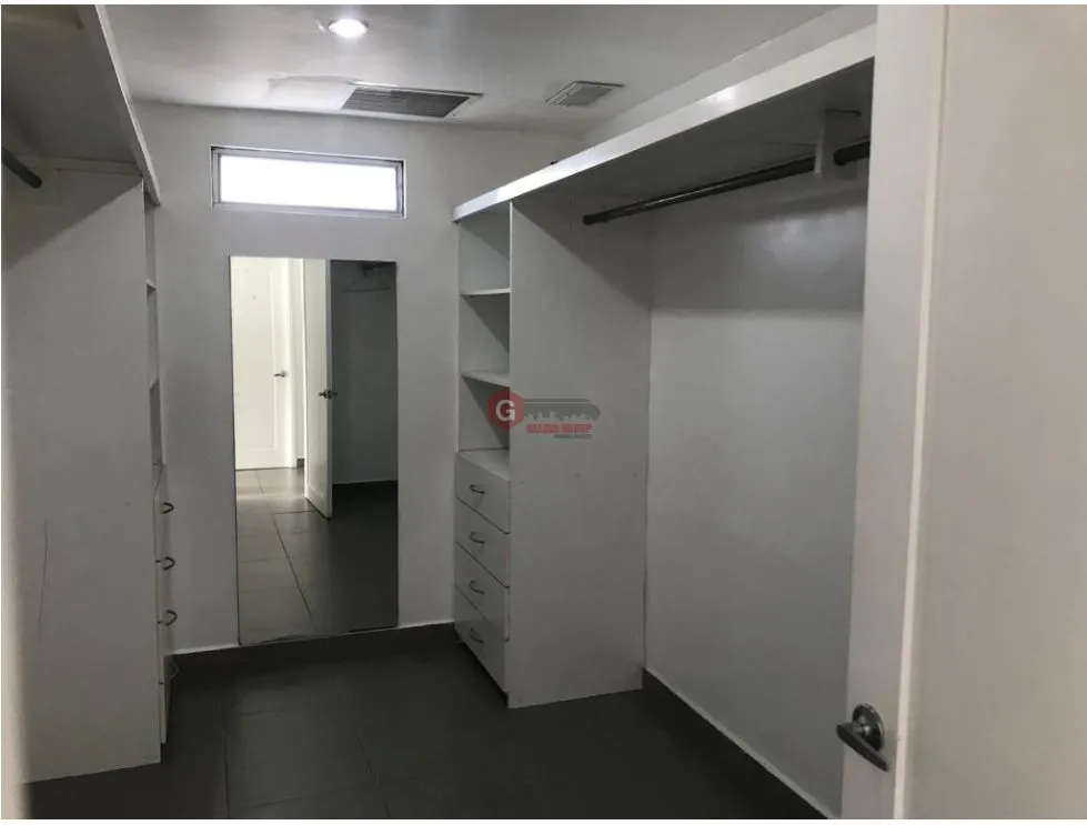 Bureau à Obarrio à louer