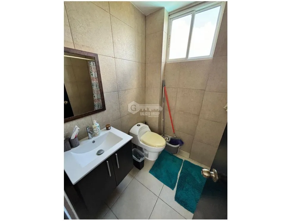 SE VENDE APARTAMENTO EN PLAYA CORONA  34M2  A PASOS DE LA PLAYA