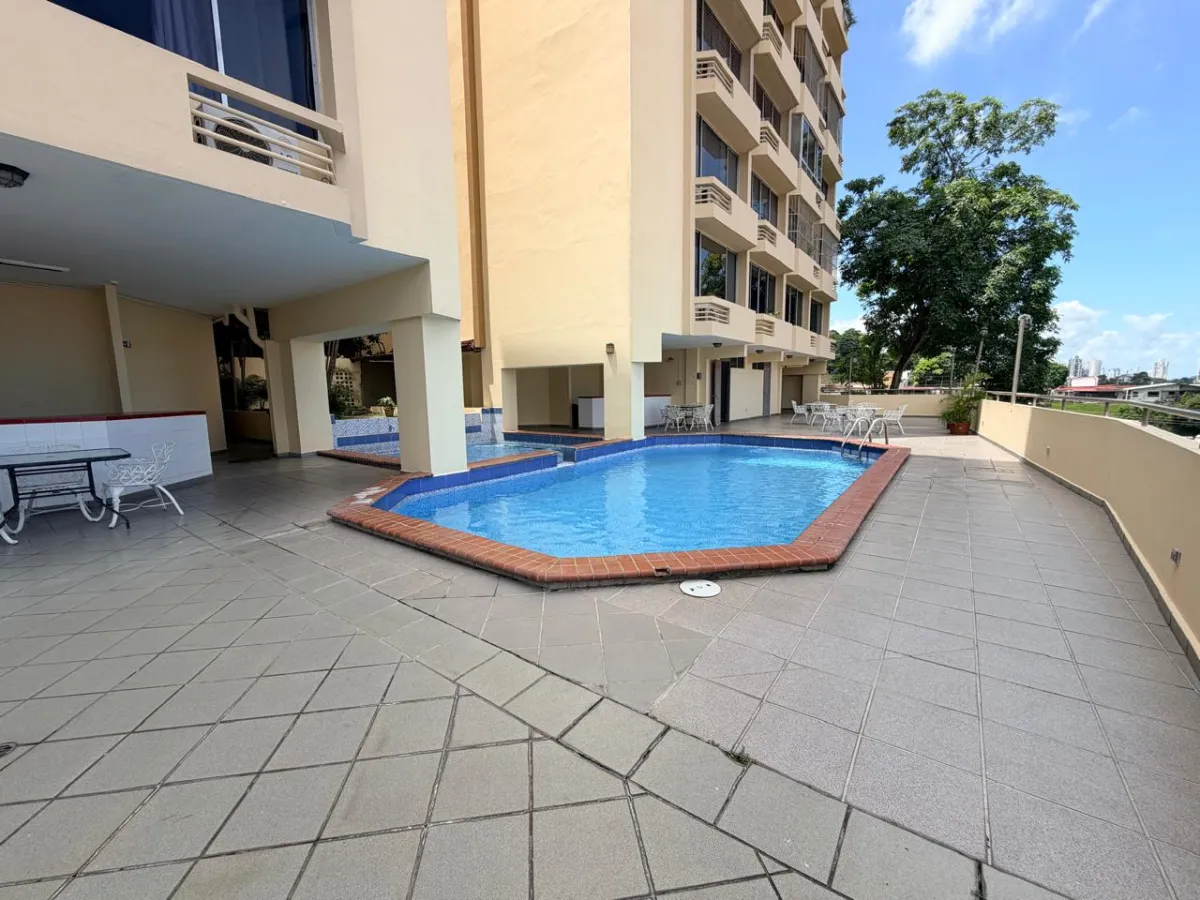Apartment for sale in Villa de las Fuentes