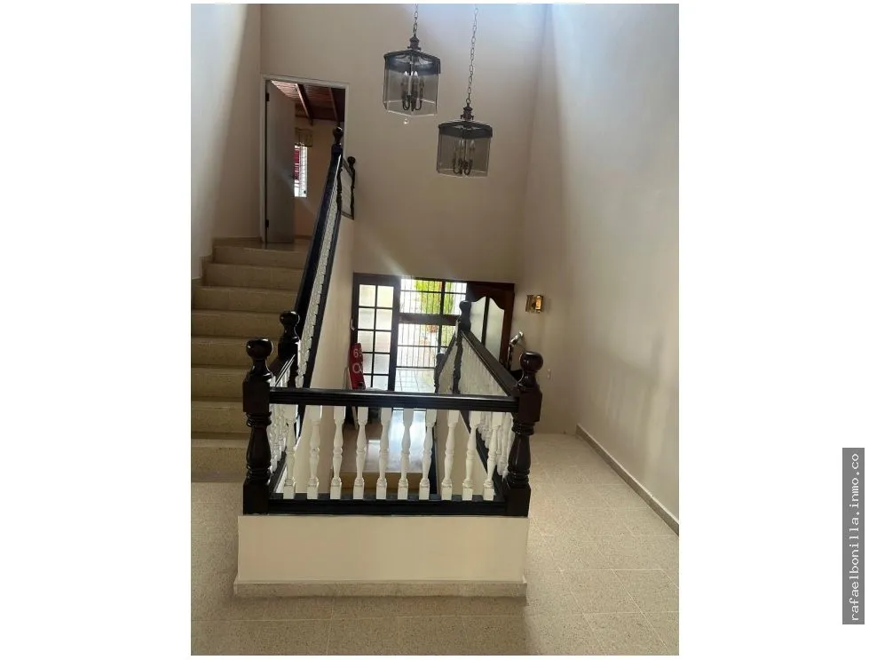 SE VENDE O SE ALQUILA CASA EN DOS MARES