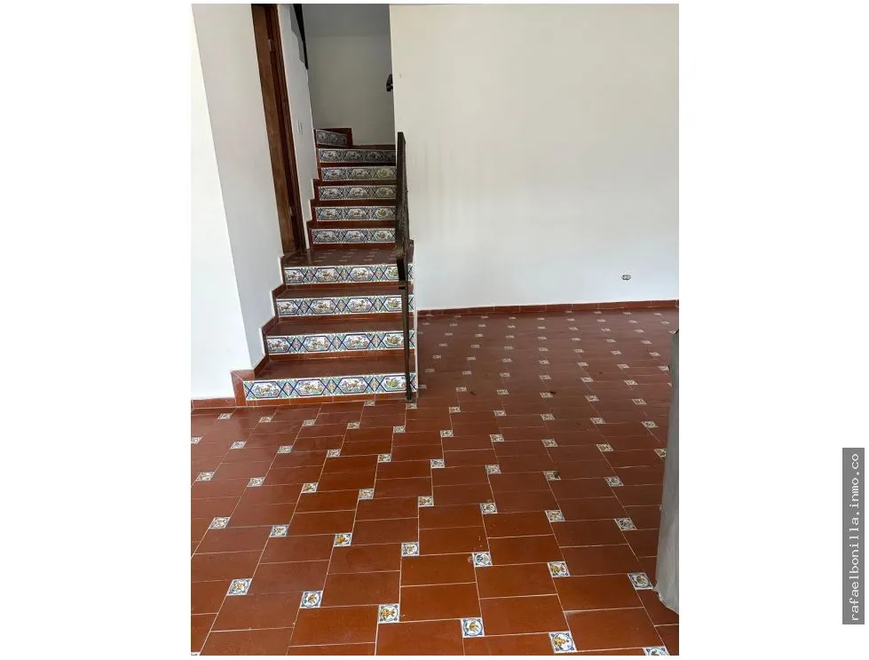 SE VENDE O SE ALQUILA CASA EN DOS MARES