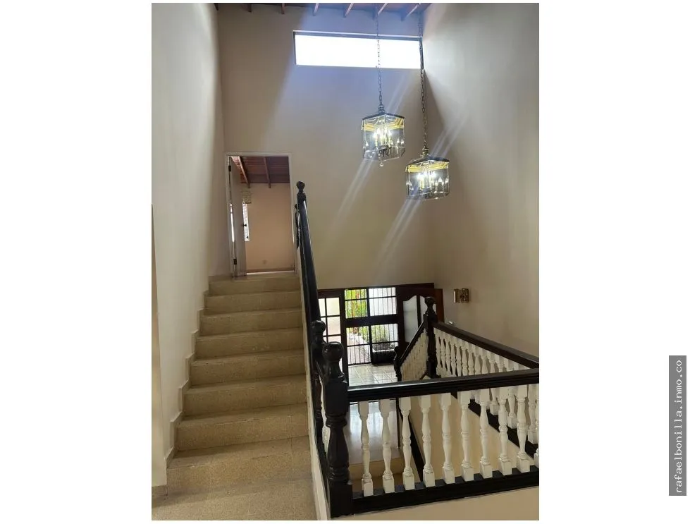 SE VENDE O SE ALQUILA CASA EN DOS MARES
