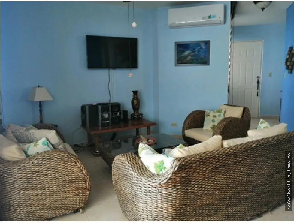 SE VENDE APARTAMENTO EN PLAYA BLANCA