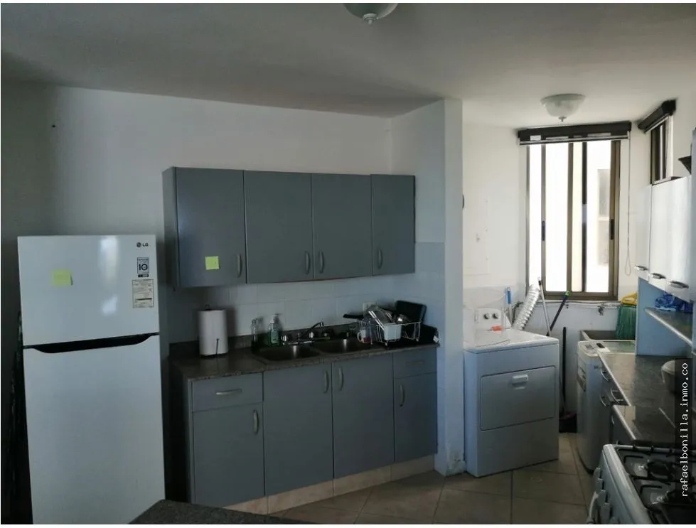SE VENDE APARTAMENTO EN PLAYA BLANCA