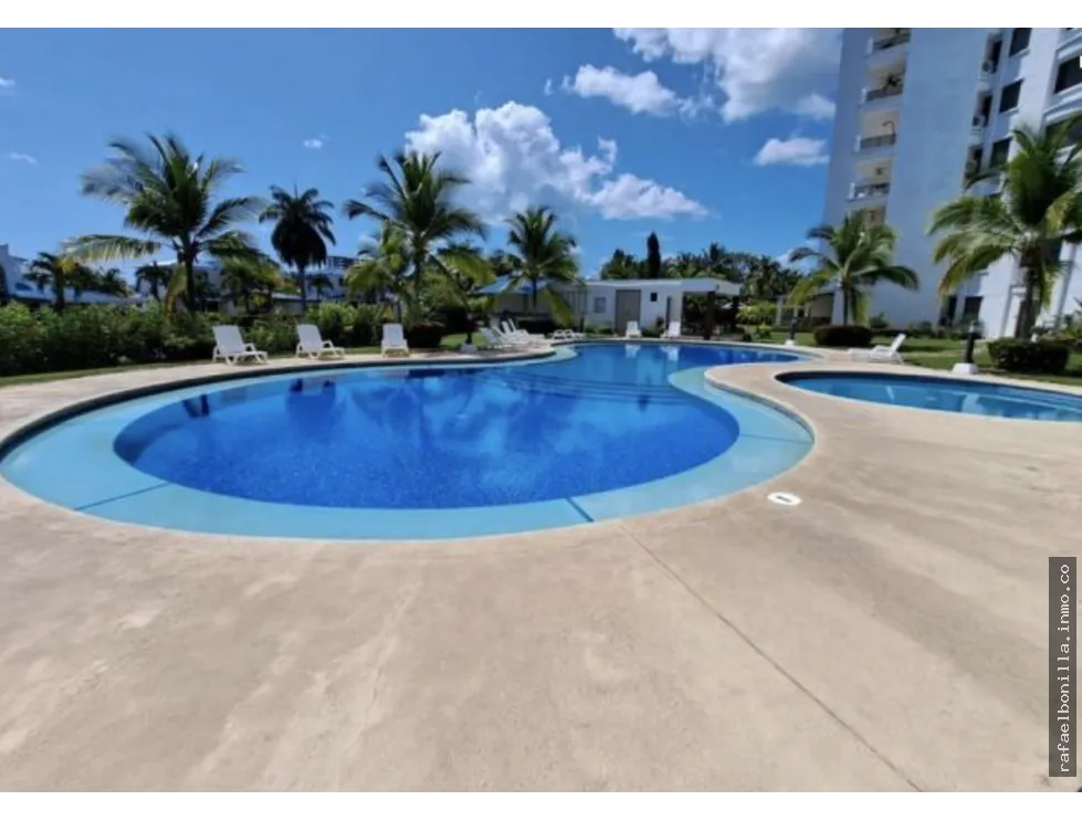 SE VENDE APARTAMENTO EN PLAYA BLANCA