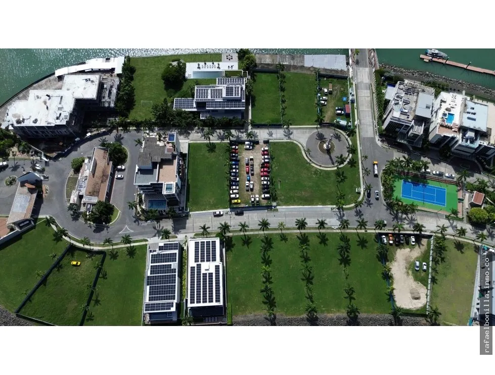 SE VENDEN TERRENOS EN OCEAN REEF