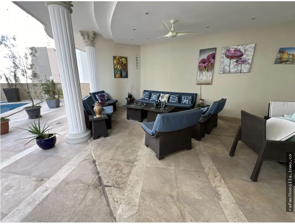 SE VENDE APARTAMENTO EN VENETIAN TOWER PUNTA PACIFICA