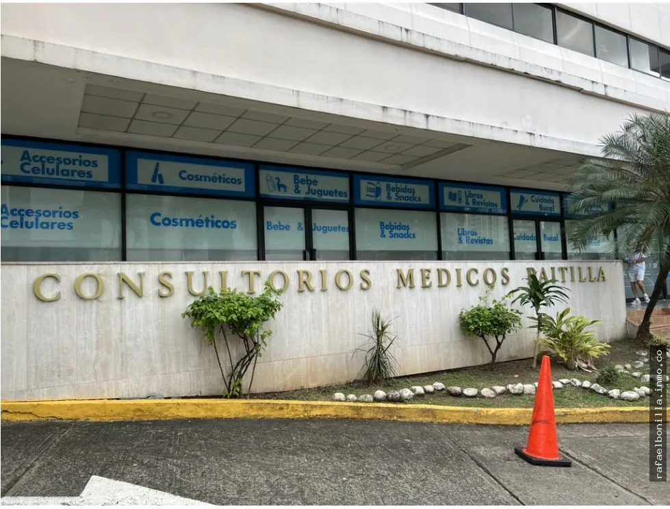 SE ALQUILA CONSULTORIO