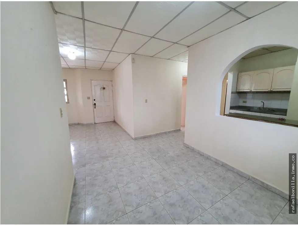 SE VENDE CASA EN LAS TABLAS
