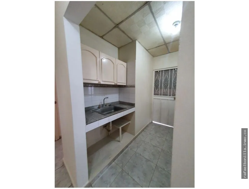 SE VENDE CASA EN LAS TABLAS