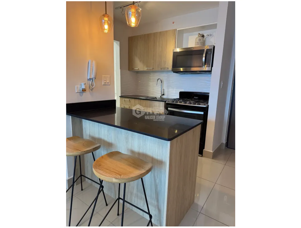 VIA ESPAÑA / ALTO RIO / 76M / 3 BEDROOMS / STUDIO / SEA VIEW
