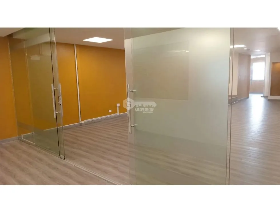 COMMERCIAL SPACE / BRISAS DEL GOLF / VILLAGE GALLERY / 120M / UPPER FLOOR / JC