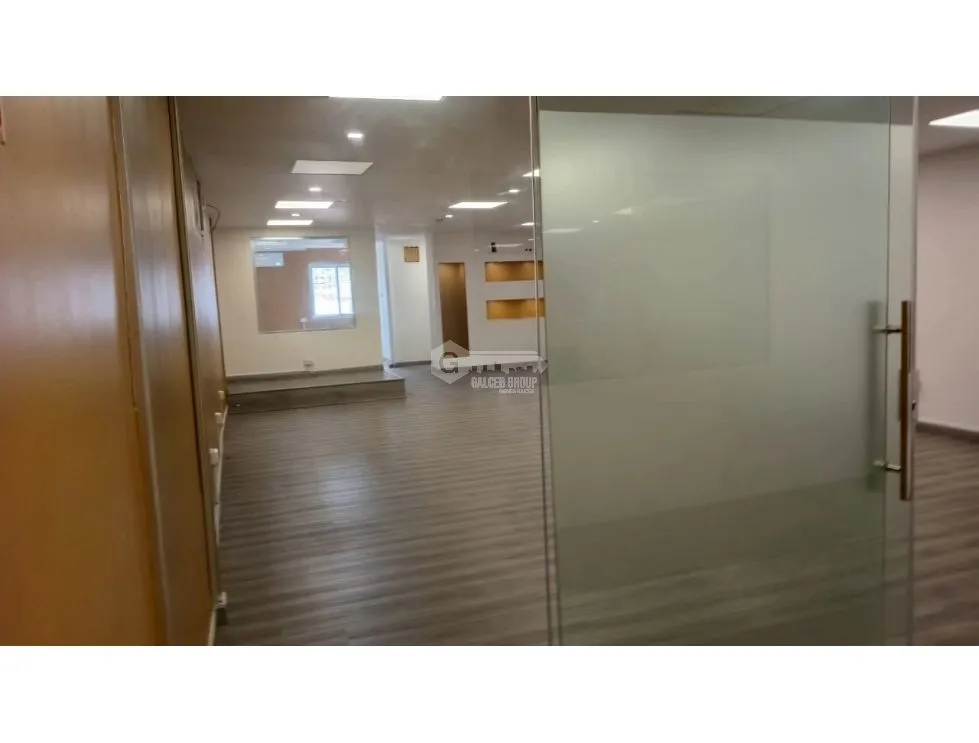 COMMERCIAL SPACE / BRISAS DEL GOLF / VILLAGE GALLERY / 120M / UPPER FLOOR / JC