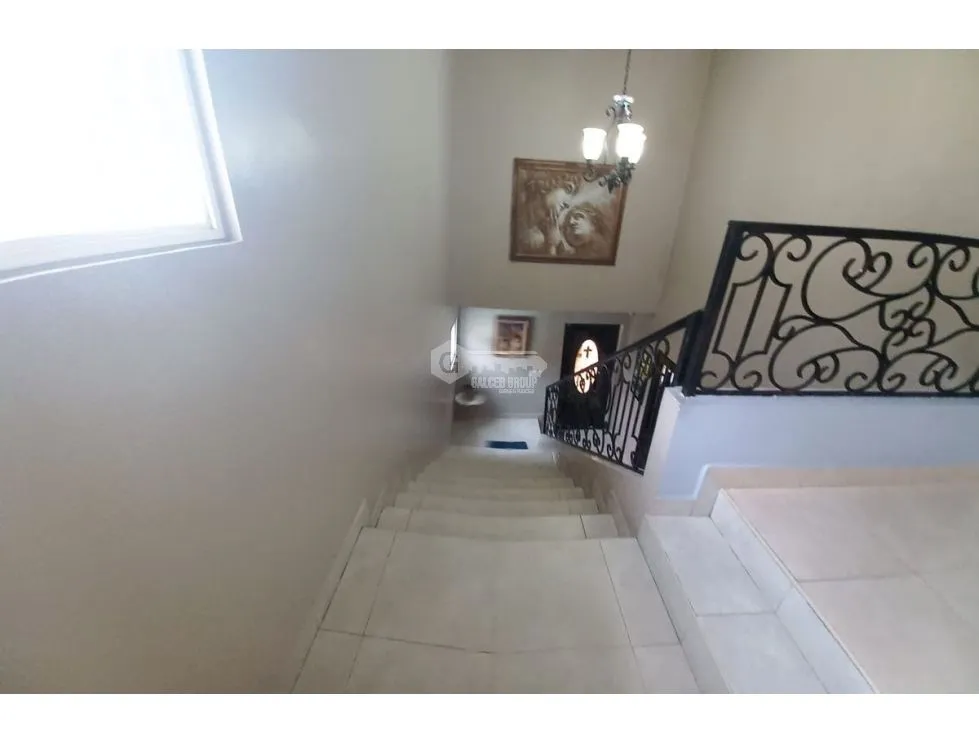 House for Sale Brisas del Golf Villa Alta 422M 4 Bedrooms 2 Levels