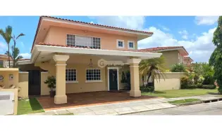 BRISAS DEL GOLF / VILLA ALTA / 422M / 4 BEDROOMS / 2 LEVELS / YG