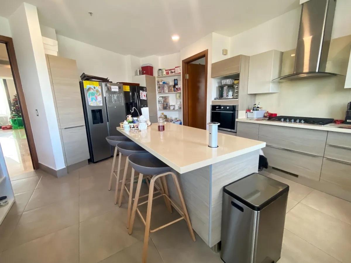 Venta de Apartamento en Santa María PH Valery Point