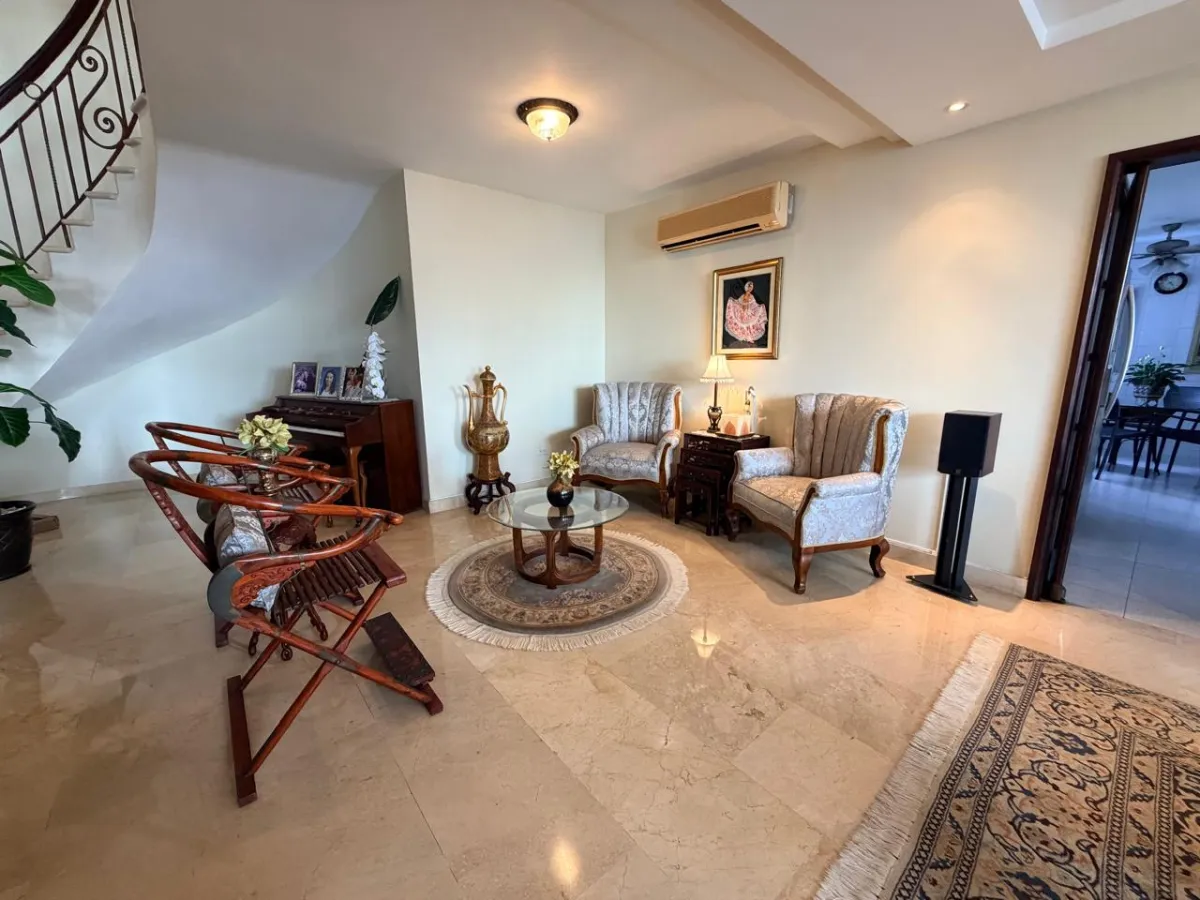Penthouse for Sale | P.H. Plaza Real, San Francisco