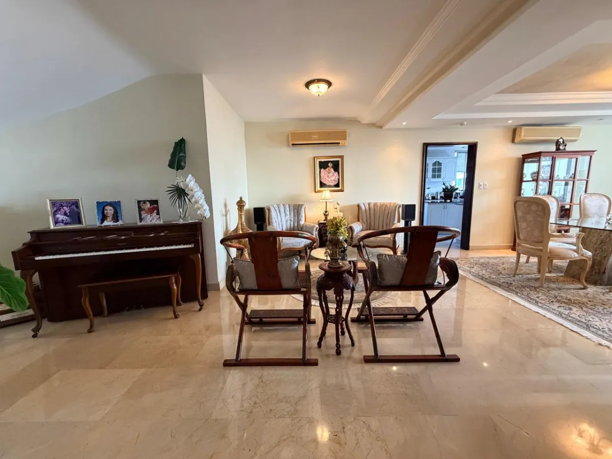 Penthouse for Sale | P.H. Plaza Real, San Francisco