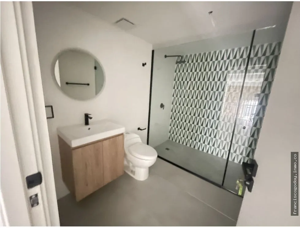 SE VENDE APARTAMENTO - CASCO VIEJO