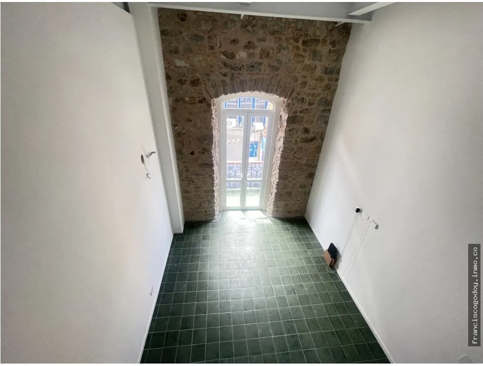 SE VENDE APARTAMENTO - CASCO VIEJO