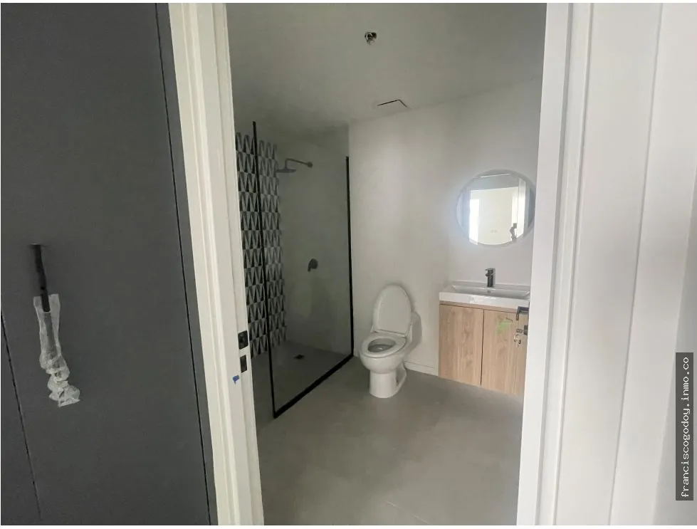 SE VENDE APARTAMENTO - CASCO VIEJO